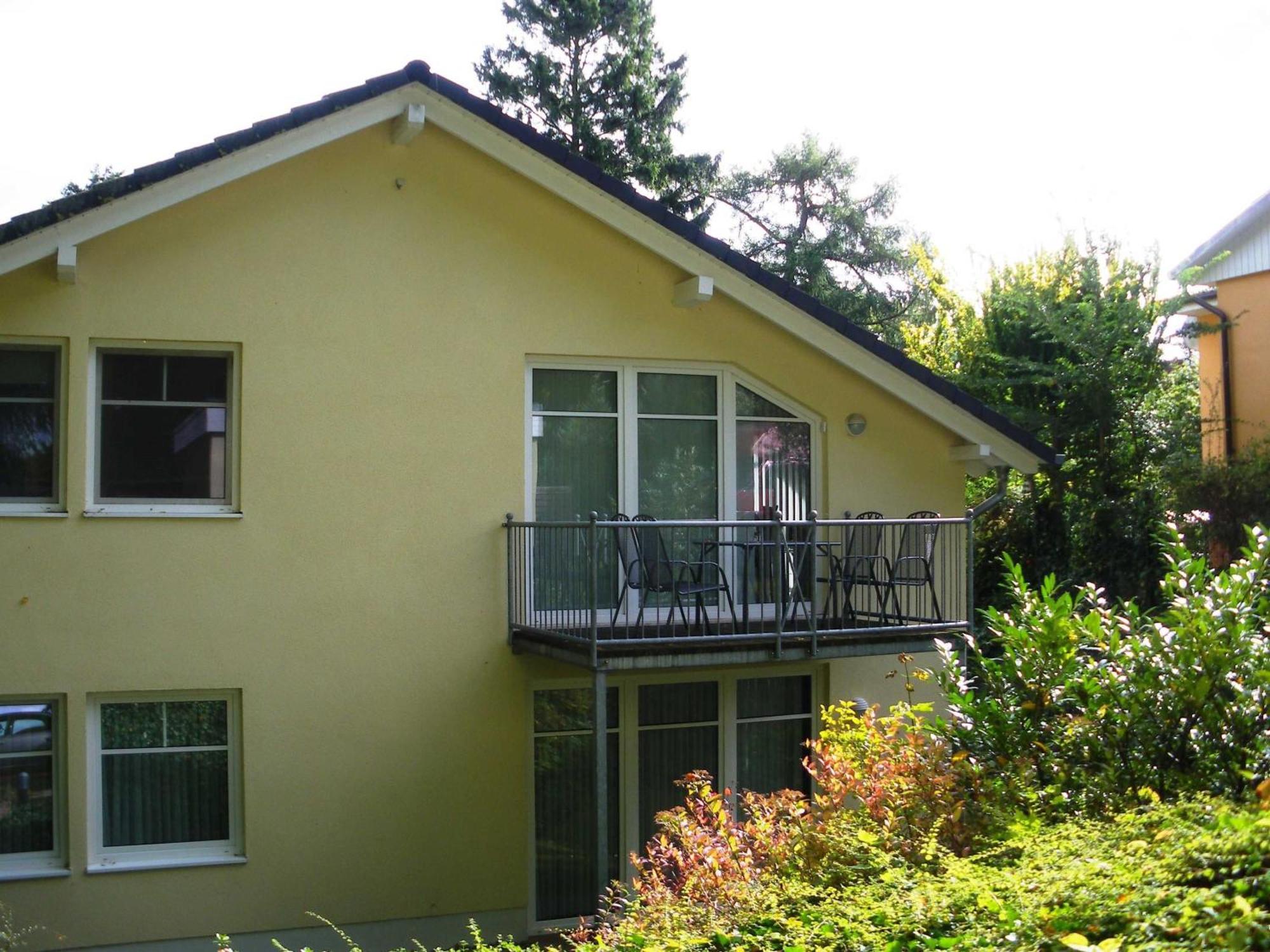 Haus Oie Idyll Mit Balkon 10 Minuten Zum Strand 치노비츠 외부 사진